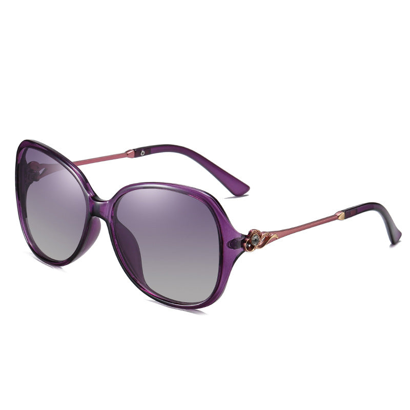 Women&#39;s Diamond Studded Polarized Color Changing Sunglasses A644