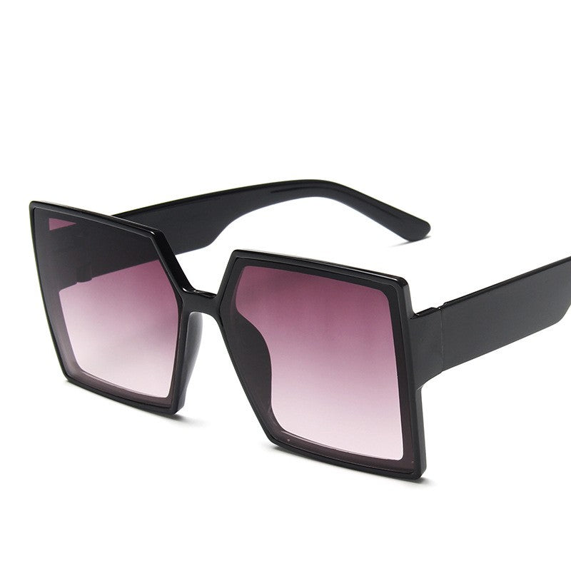 Women&#39;s Square Large Frame Sunglasses